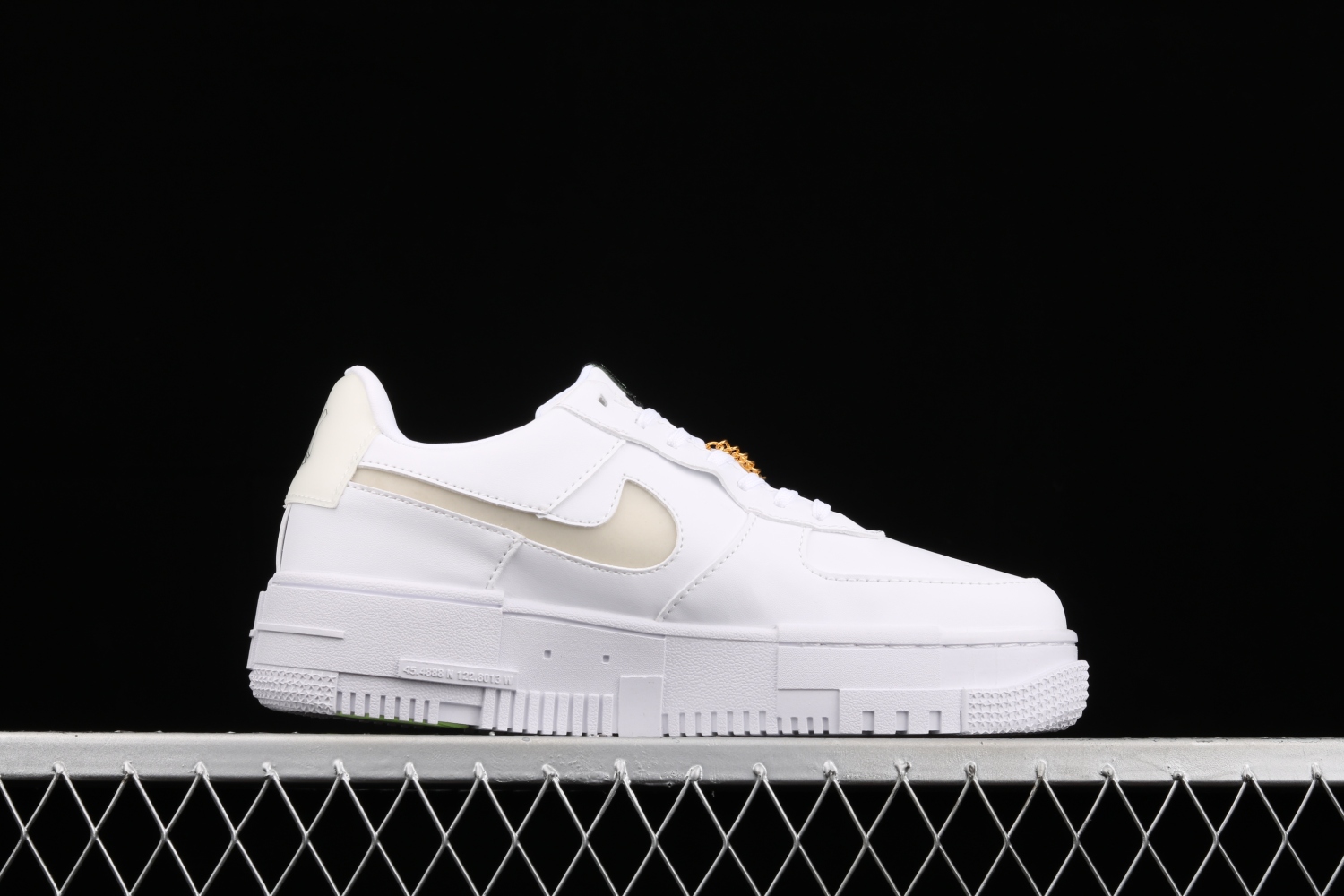 Nike Air Force 1 Low 