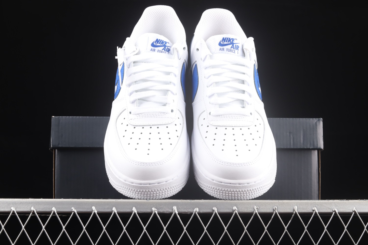 Nike Air Force 1 Low 