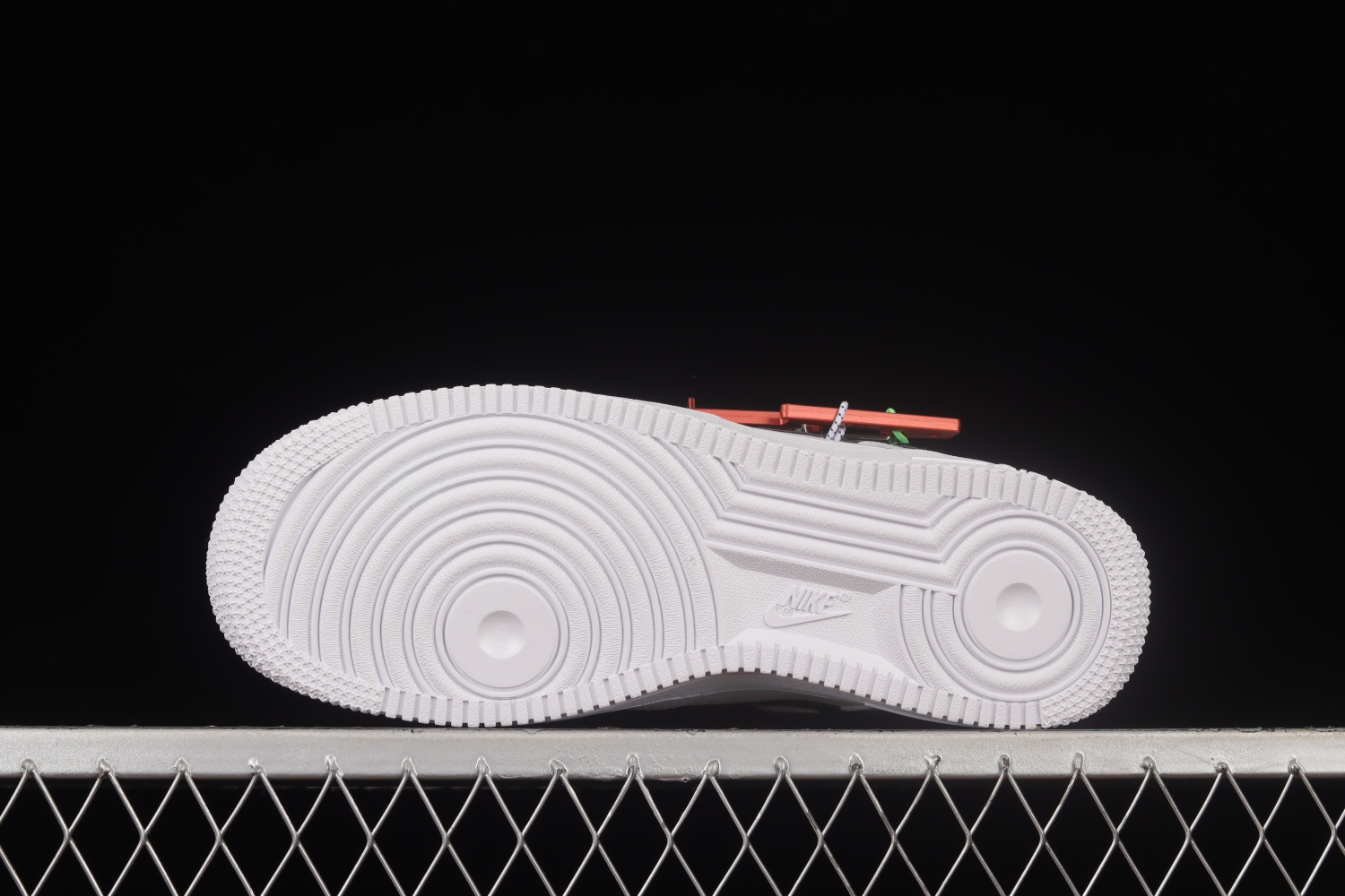 Nike Air Force 1 Low Carabiner Swoosh Red DH7579-100