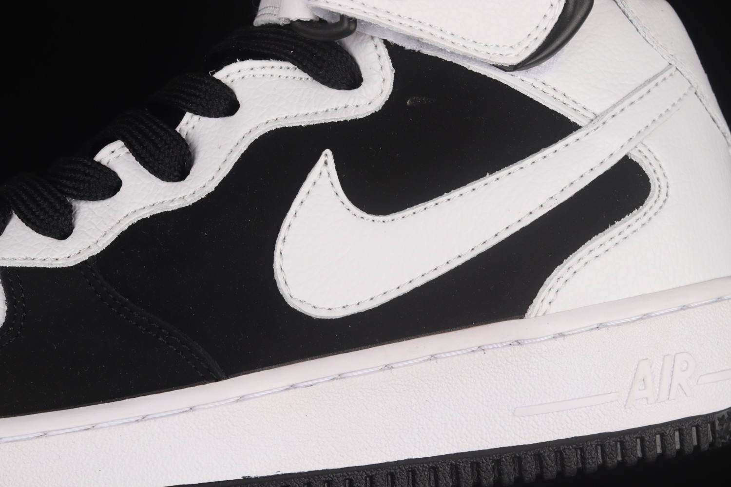 Nike Air Force 1 07 Mid YH2293-033