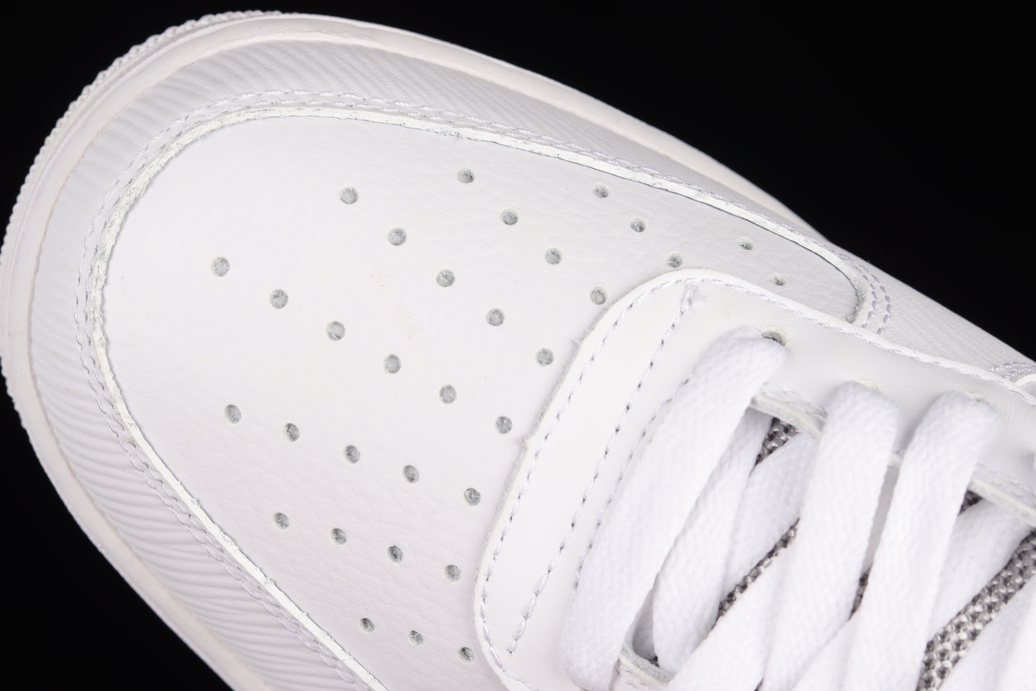 Nike Air Force 1 Goddess of Victory (W) DM9461-100