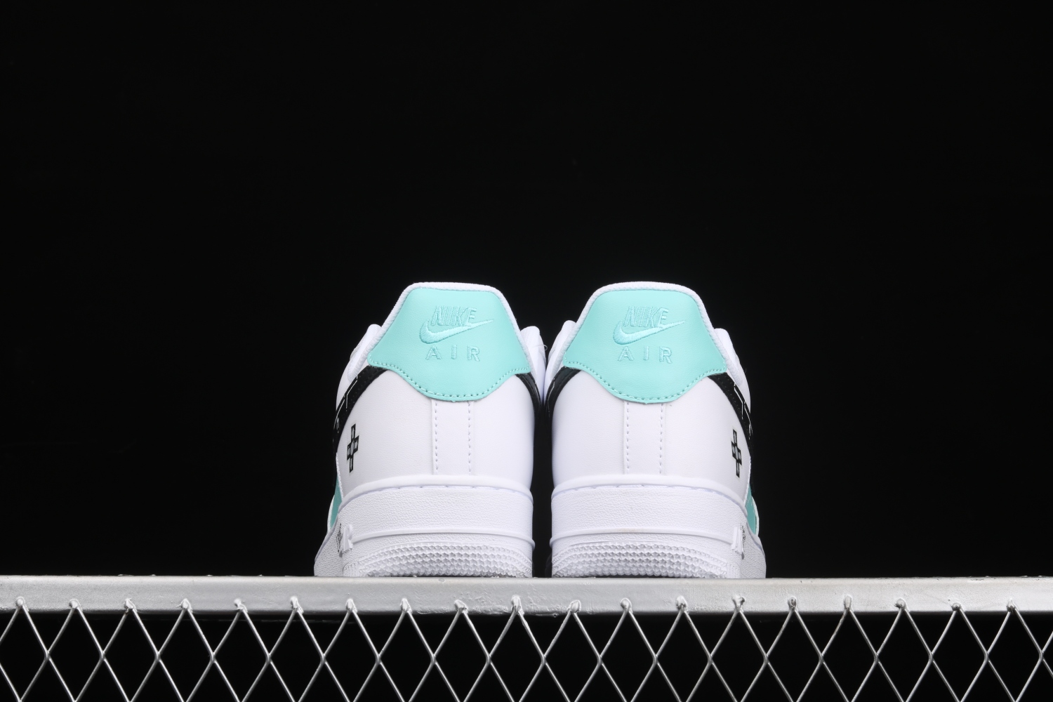 Nike Air Force 1 Low 07 White Green Black CW2288-114