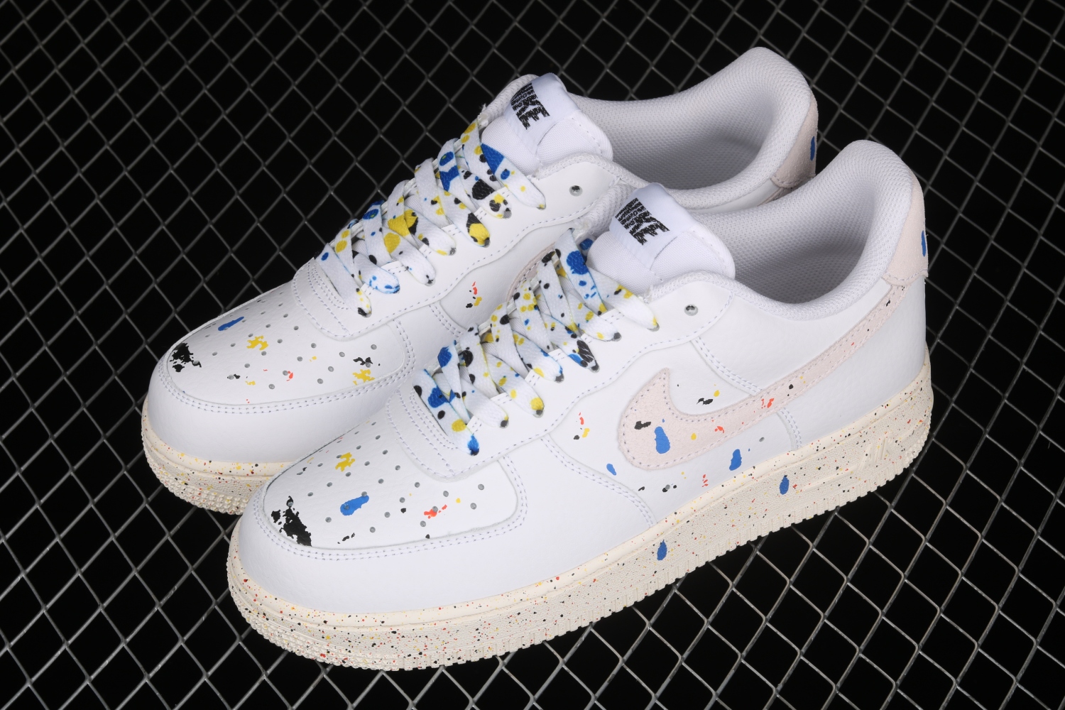 Nike Air Force 1 Low 