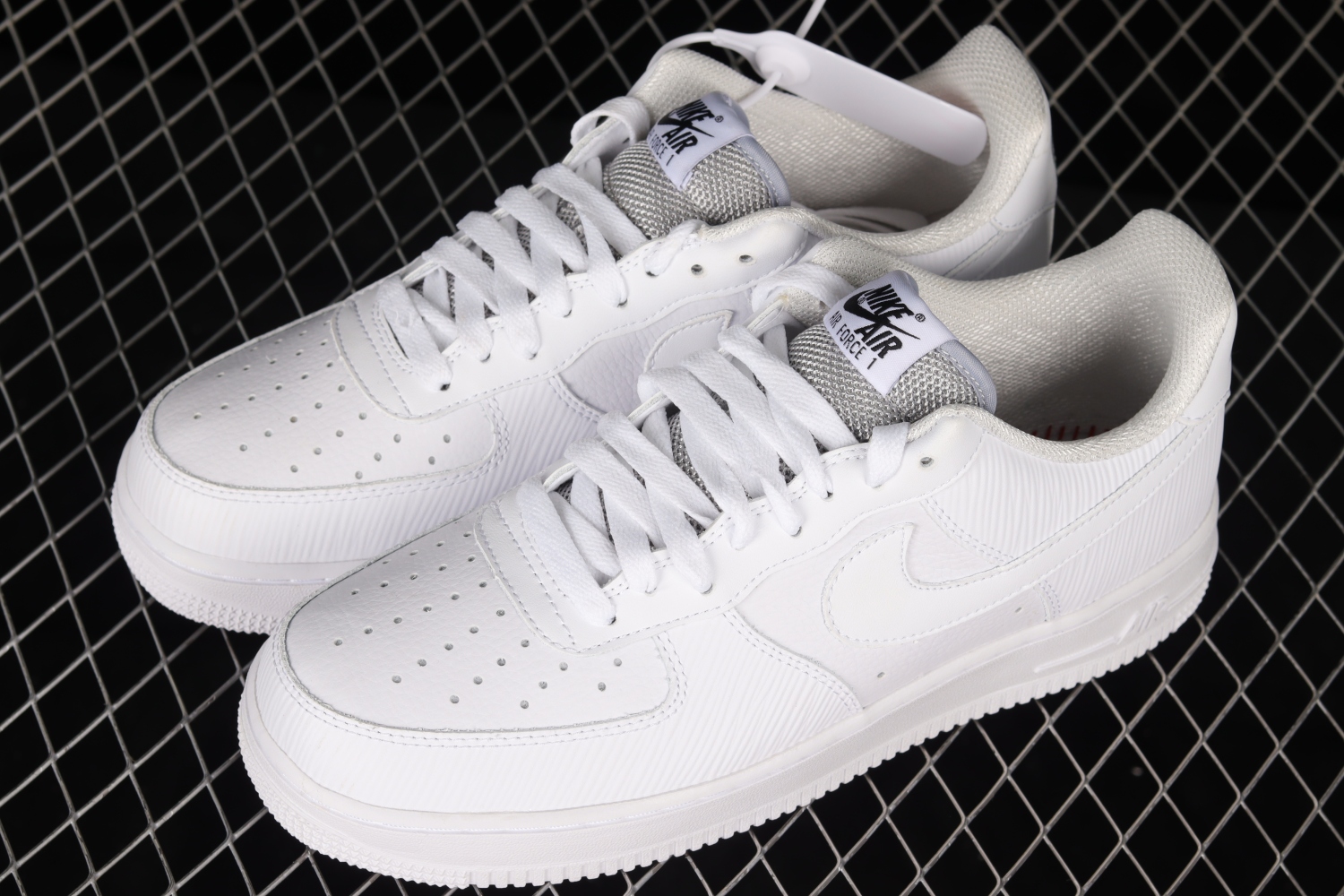 Nike Air Force 1 Goddess of Victory (W) DM9461-100