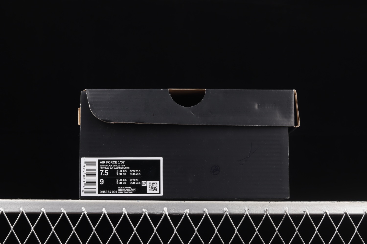 Nike Air Force 1 Low Computer Chip Space Jam DH5354-001