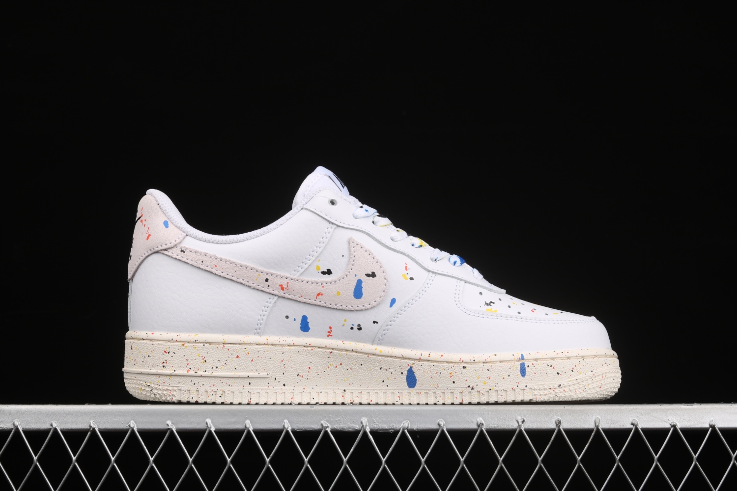 Nike Air Force 1 Low 