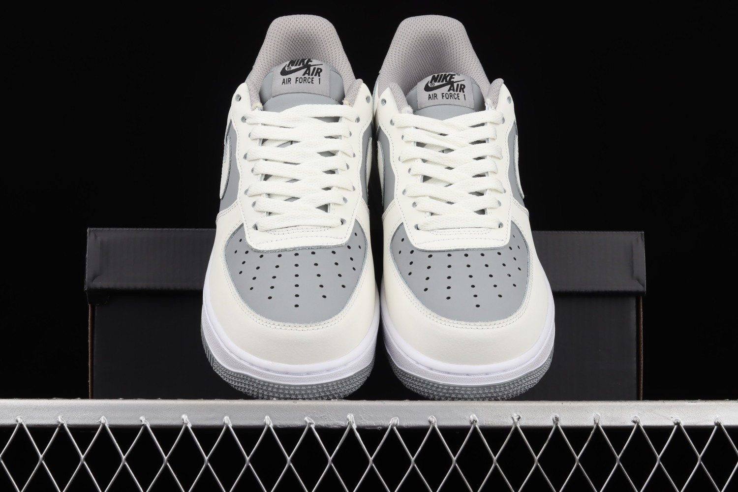 Nike Air Force 1 07 White Wolf Grey BV6088-301