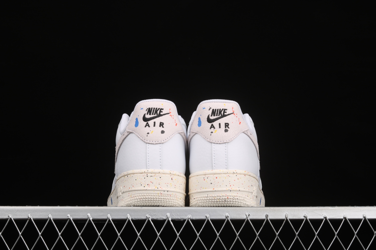 Nike Air Force 1 Low 