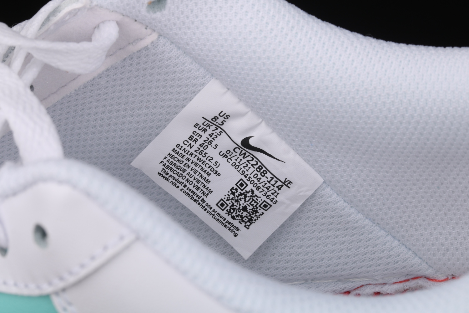 Nike Air Force 1 Low 07 White Green Black CW2288-114