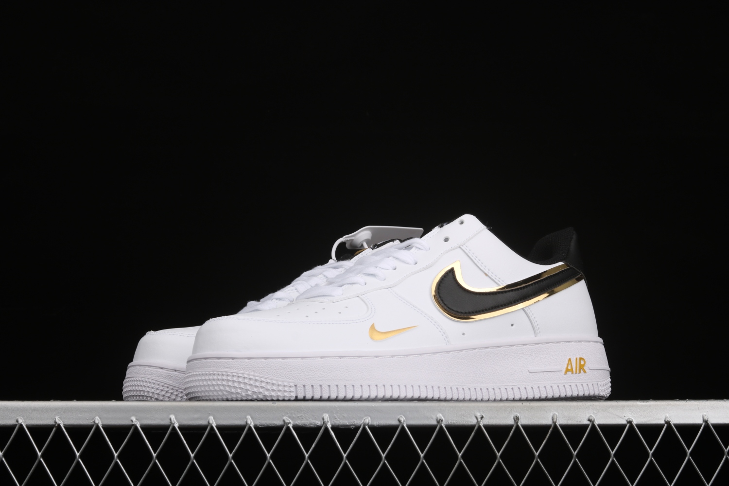 Nike Air Force 1 Low 