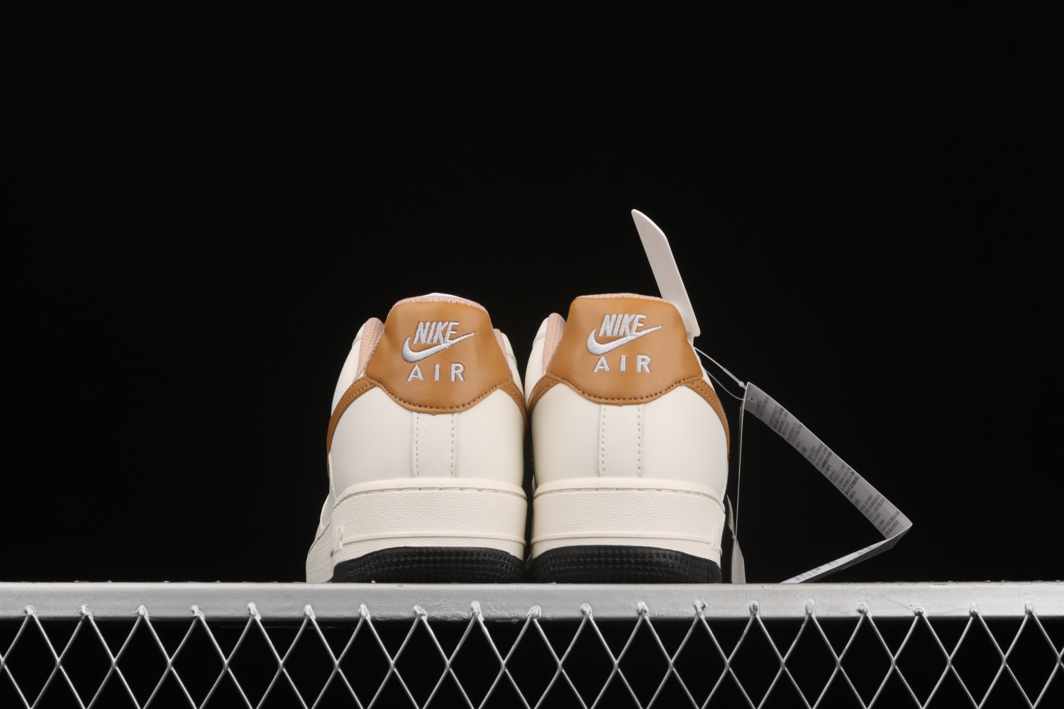 Nike Air Force 1 Low 07  Beige/Khaki  CJ6065-500