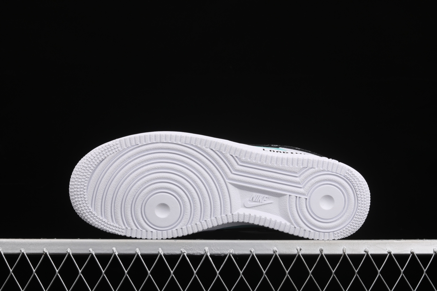 Nike Air Force 1 Low 07 White Green Black CW2288-114