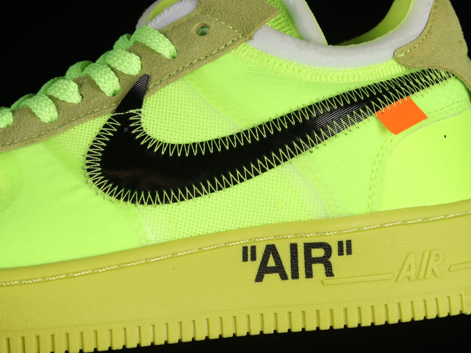 Nike Air Force 1 Low Off-White Volt AO4606-700