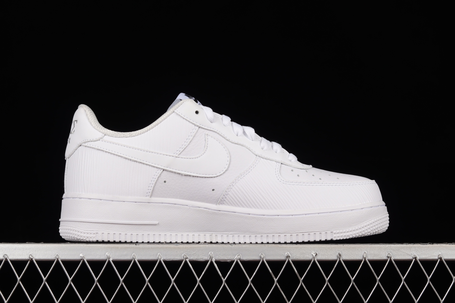 Nike Air Force 1 Goddess of Victory (W) DM9461-100