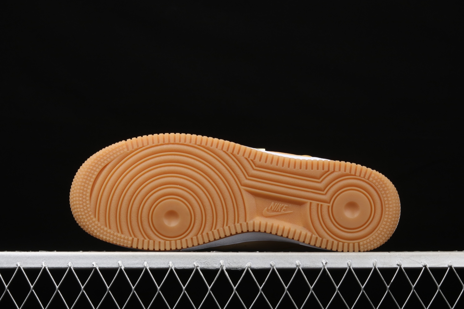 Nike Air Force 1 Low 07 LV8 Tan Yellow CT2298-200