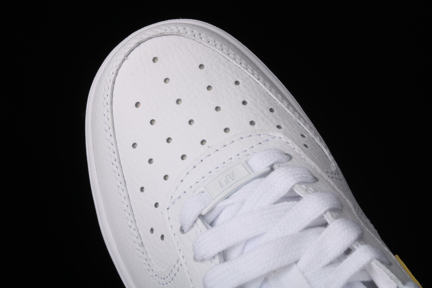 Nike Air Force 1 Low 