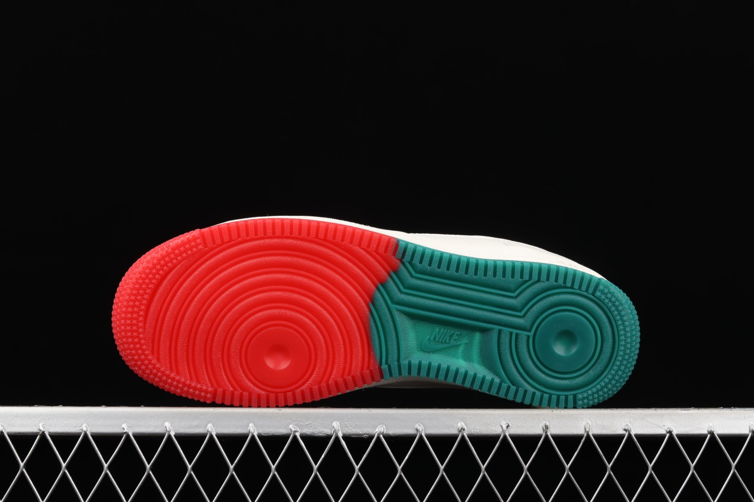 Nike Air Force 1 Low  07 White Green University Red BU6638-180