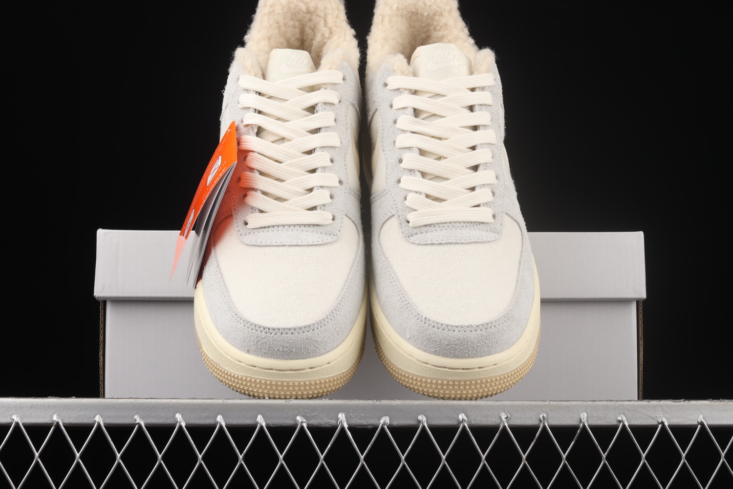 Nike Air Force 1 Low 
