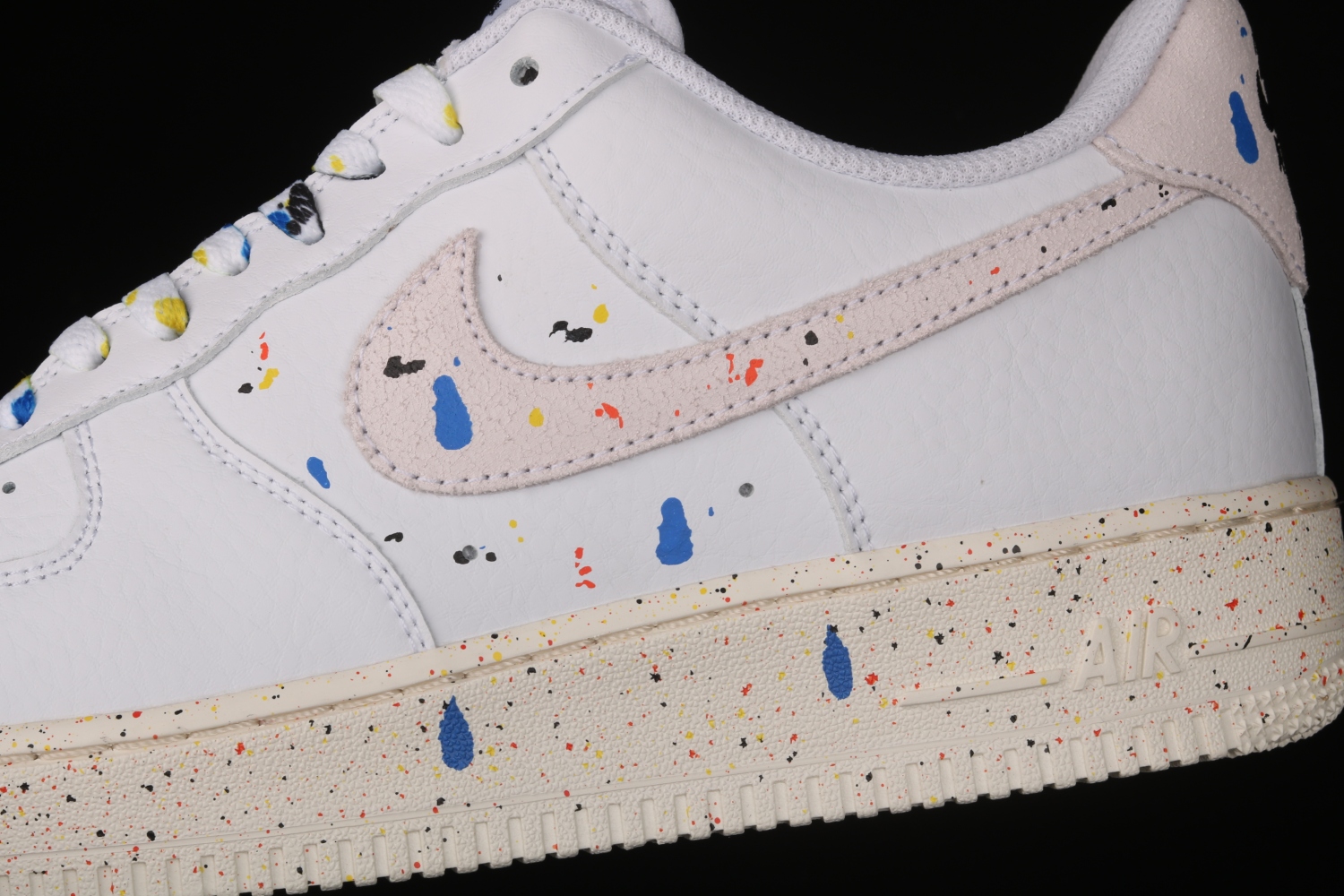 Nike Air Force 1 Low 