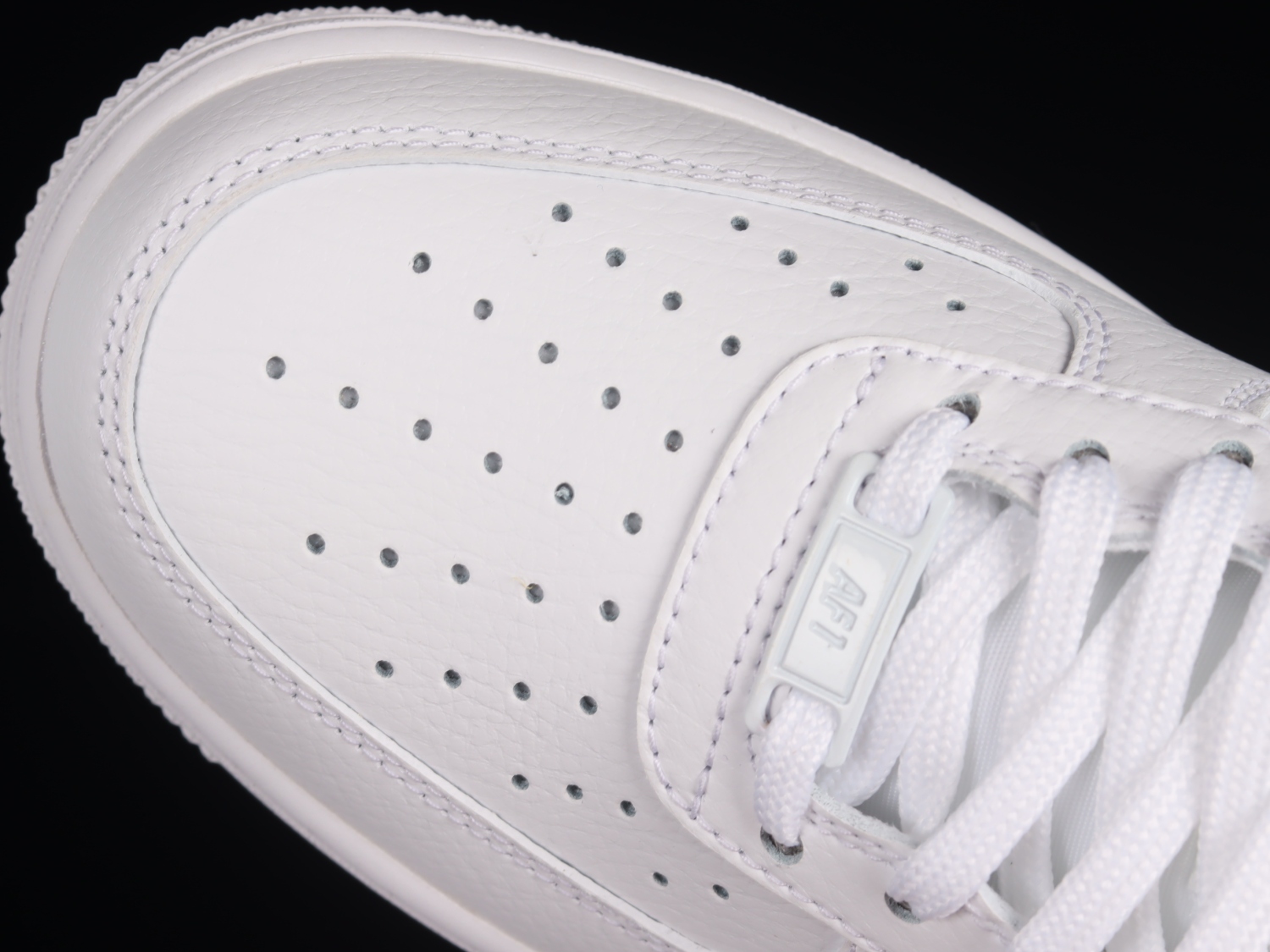Nike Air Force 1 Low 