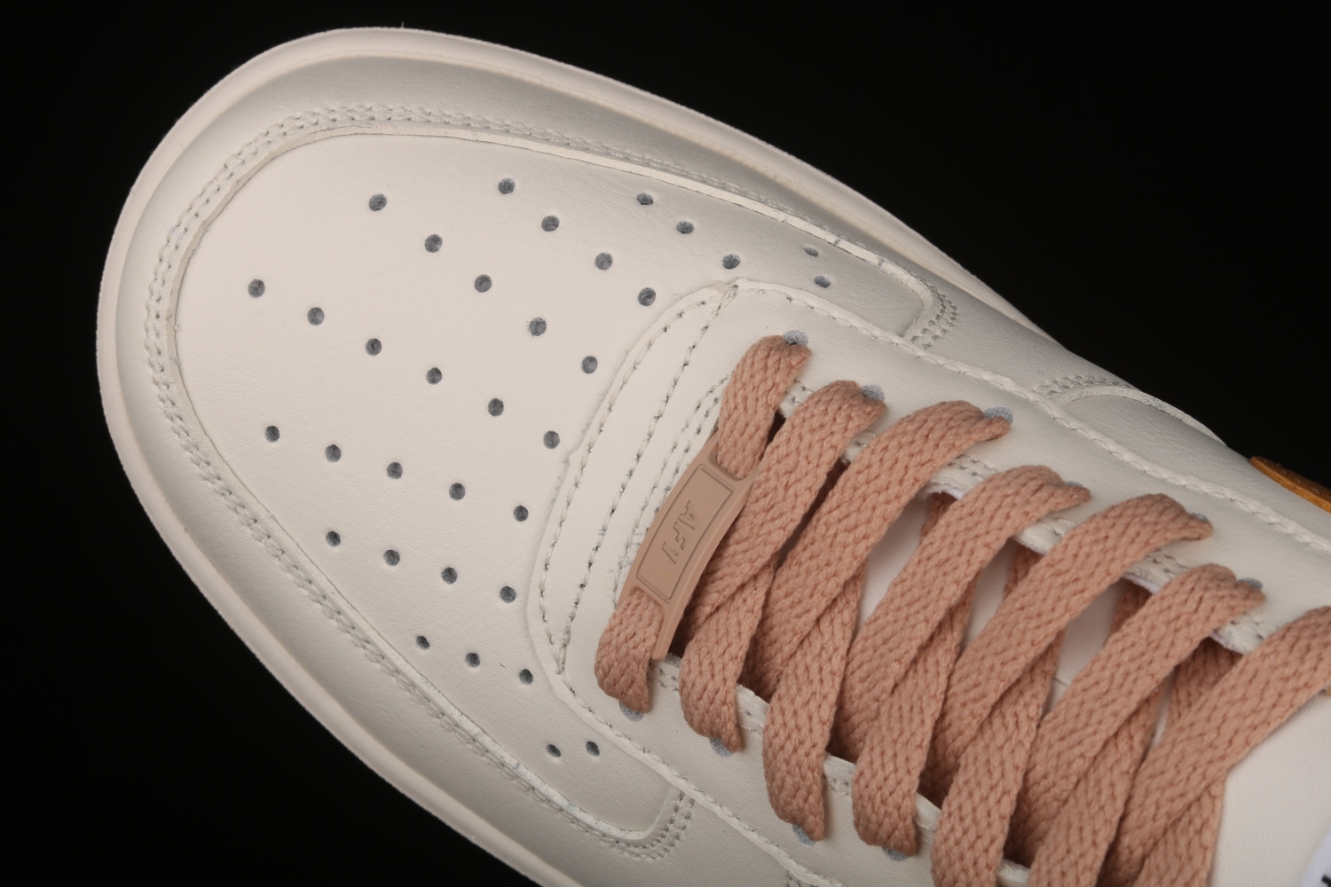 Nike Air Force 1 Low 07  Beige/Khaki  CJ6065-500