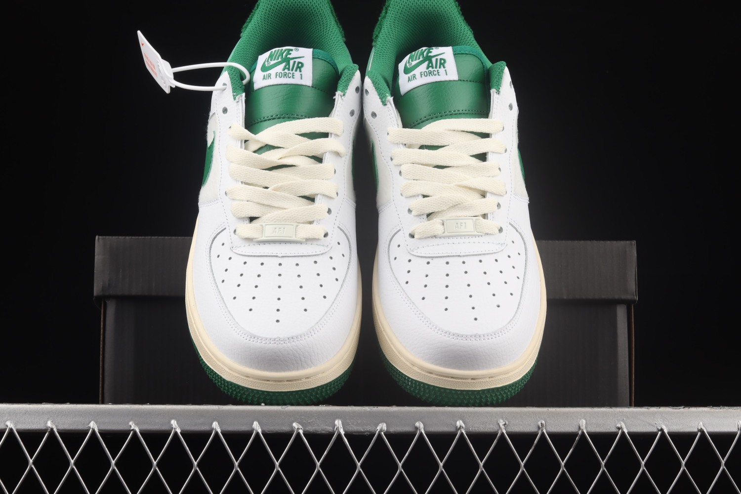 Nike Air Force 1 Low