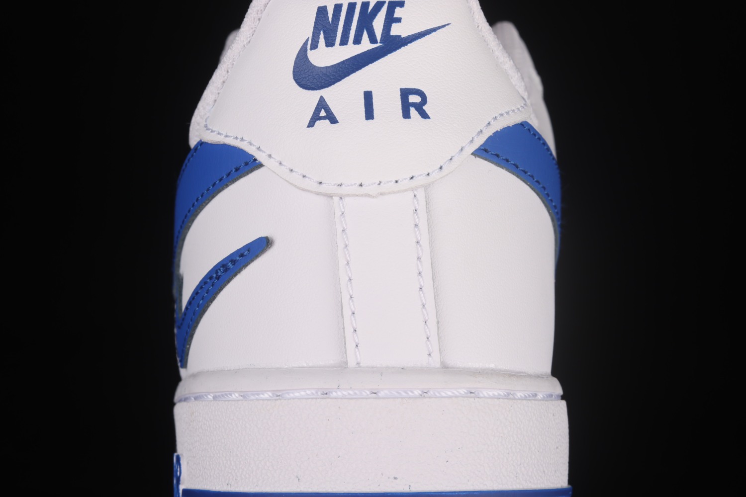 Nike Air Force 1 Low 