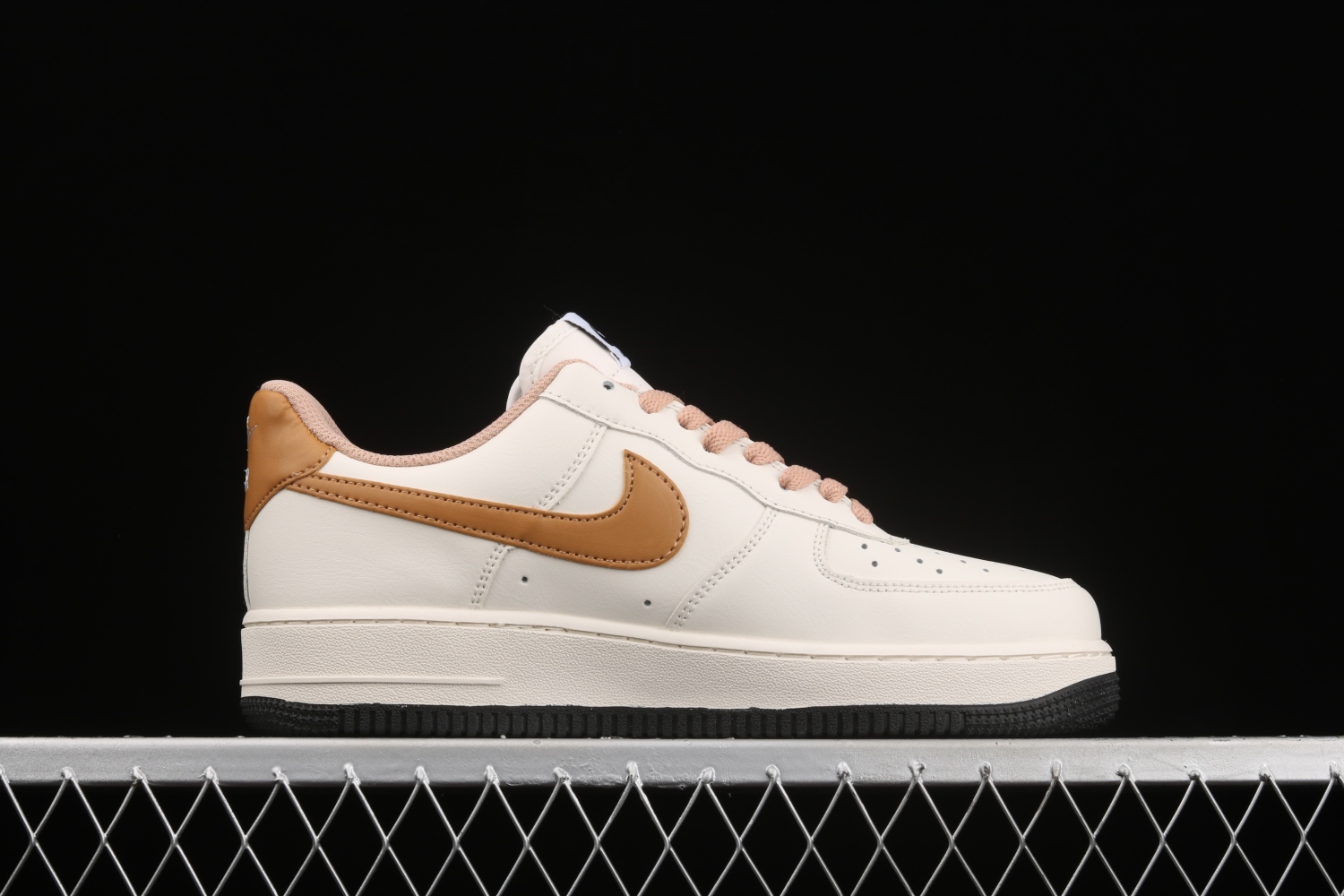 Nike Air Force 1 Low 07  Beige/Khaki  CJ6065-500