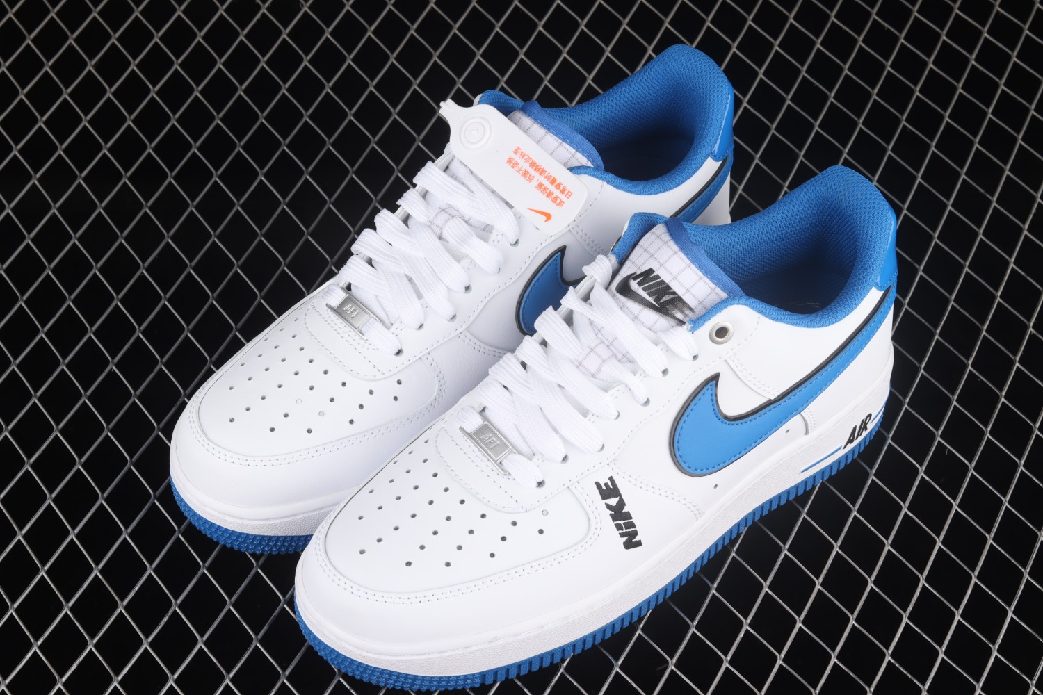 Nike Air Force 1 Low 
