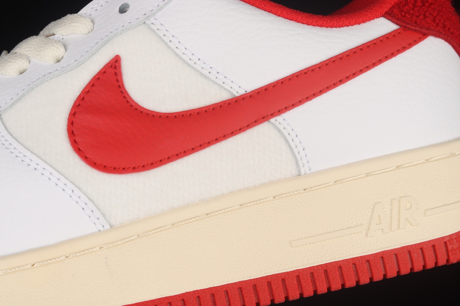 Nike Air Force 1 Low 