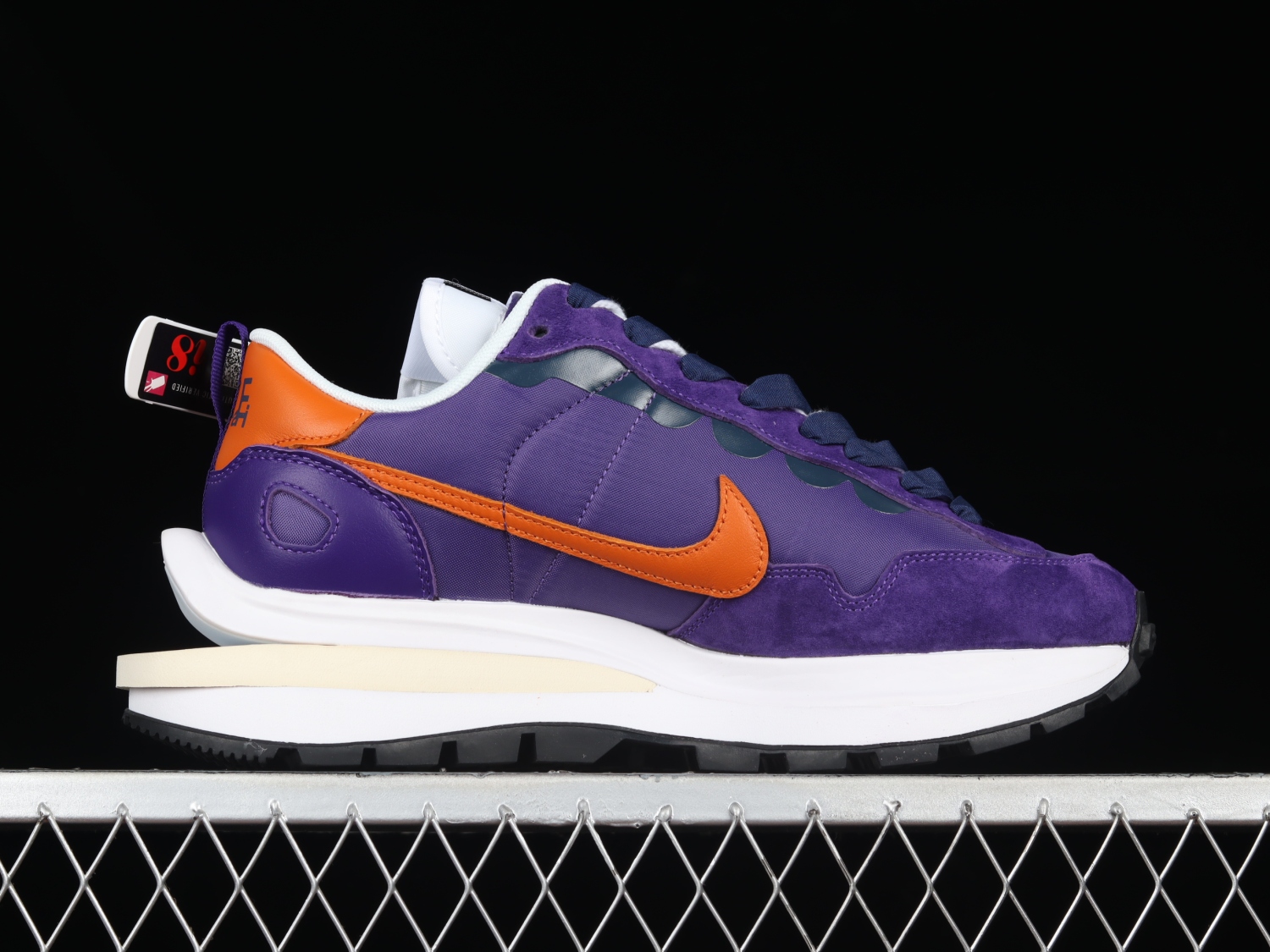 Nike Vaporwaffle sacai Dark Iris DD1875-500