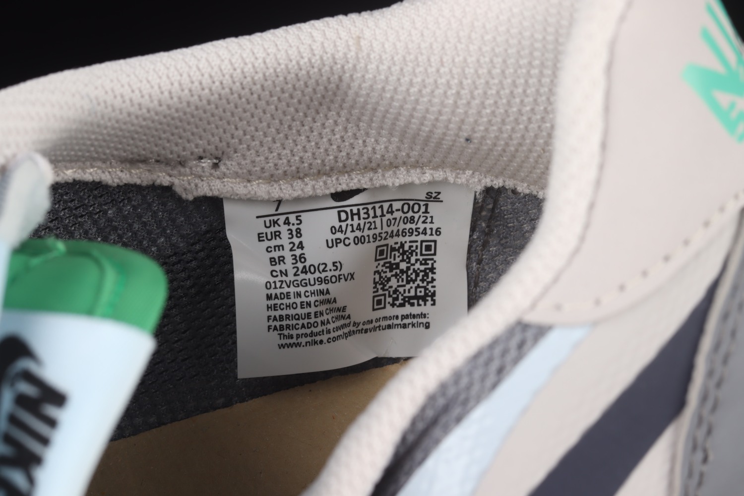 Nike LD Waffle sacai CLOT Kiss of Death 2 Cool Grey DH3114-001