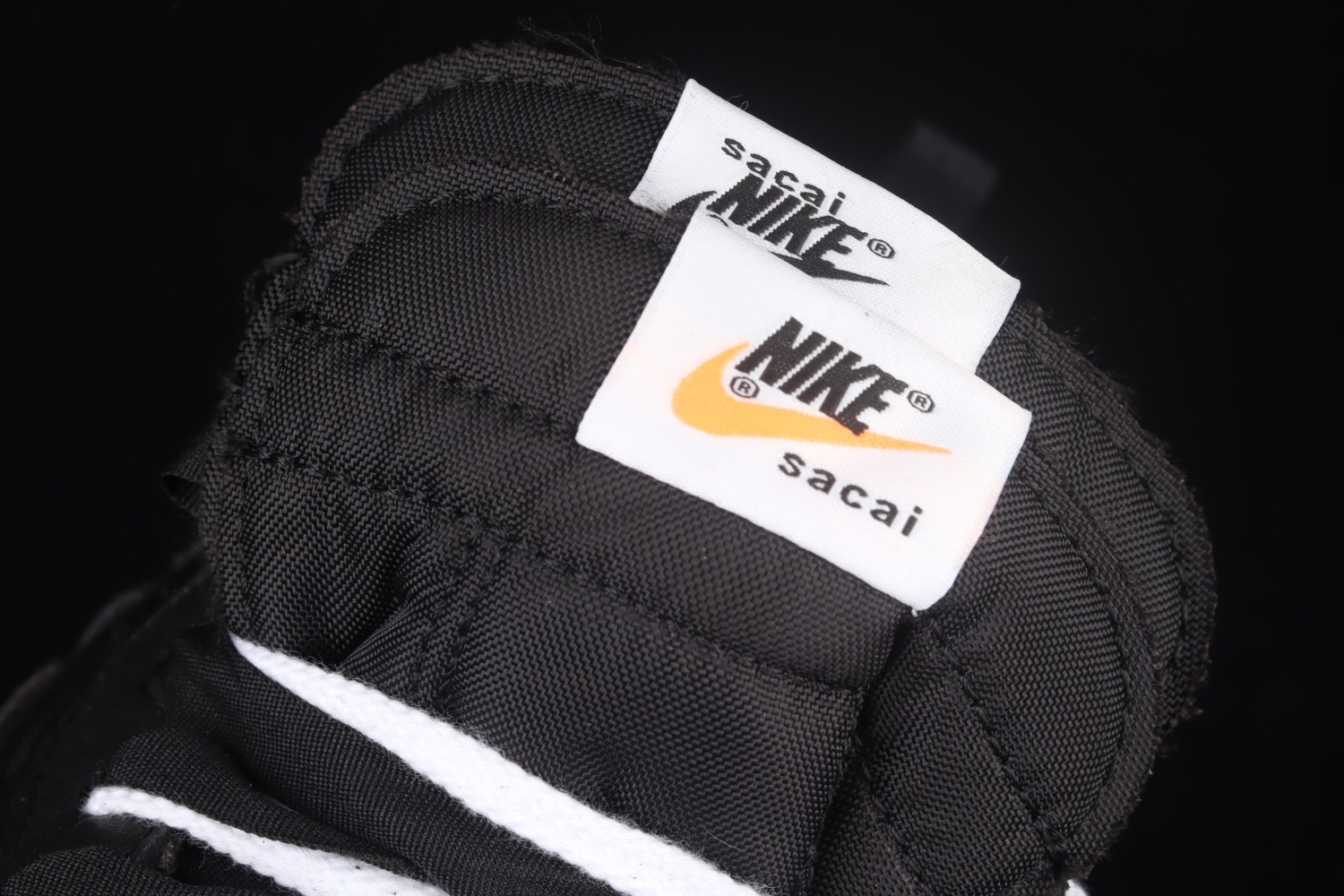 Nike Vaporwaffle sacai Jean Paul Gaultier Black White DH9186-001