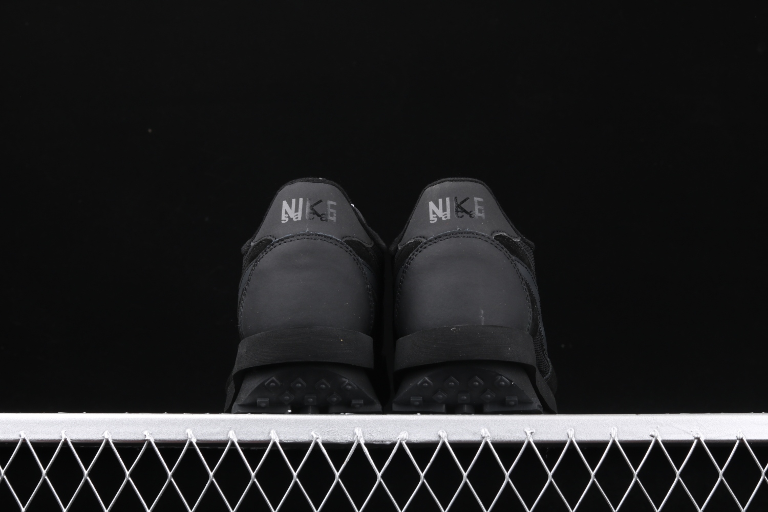 Nike LD Waffle sacai Black Nylon BV0073-002
