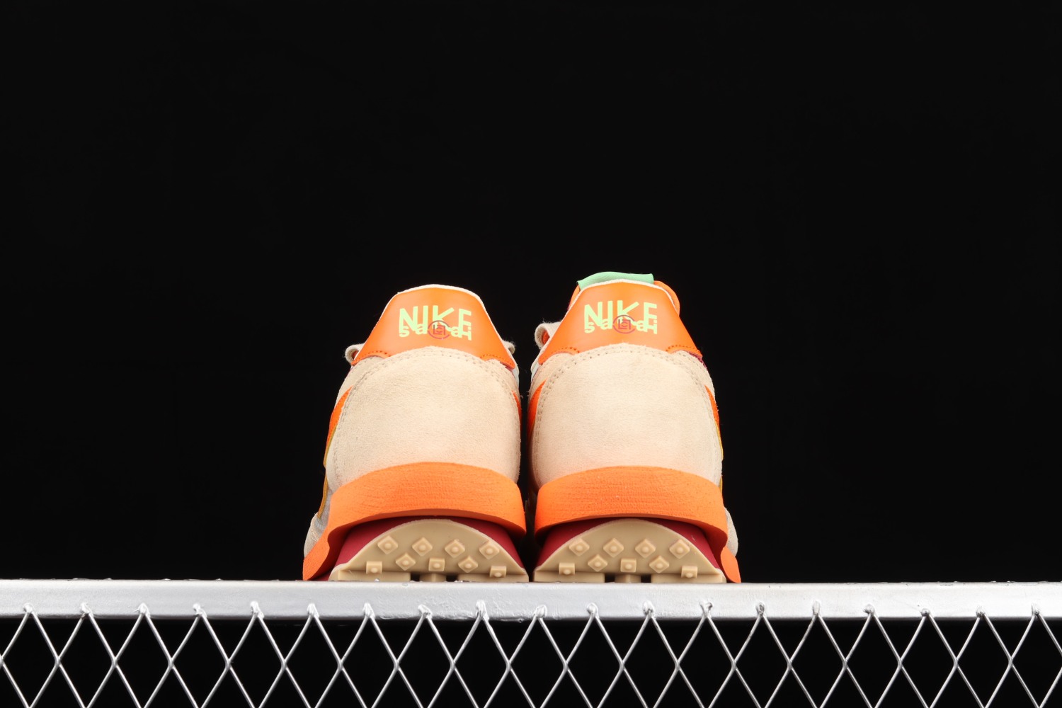 Nike LDWaffle CLOT sacai Net Orange Blaze  DH1347-100