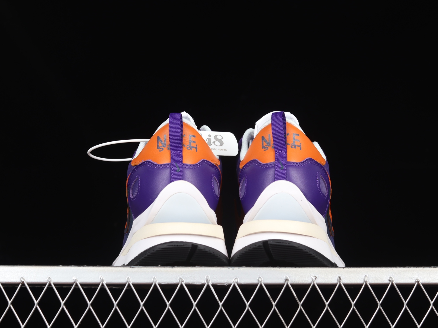 Nike Vaporwaffle sacai Dark Iris DD1875-500