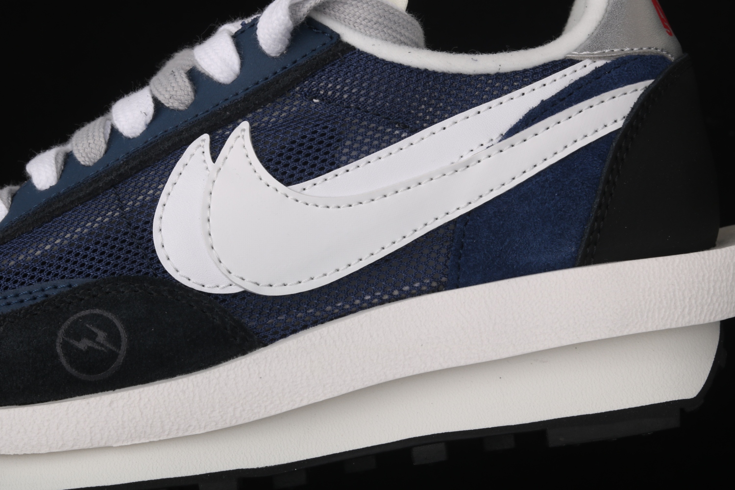 Sacai x Nike LVD Waffle BV0073-008