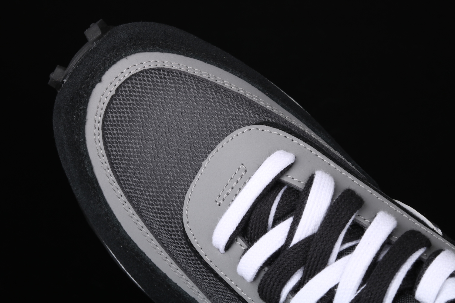 Nike LD Waffle sacai BlackBV0073-001