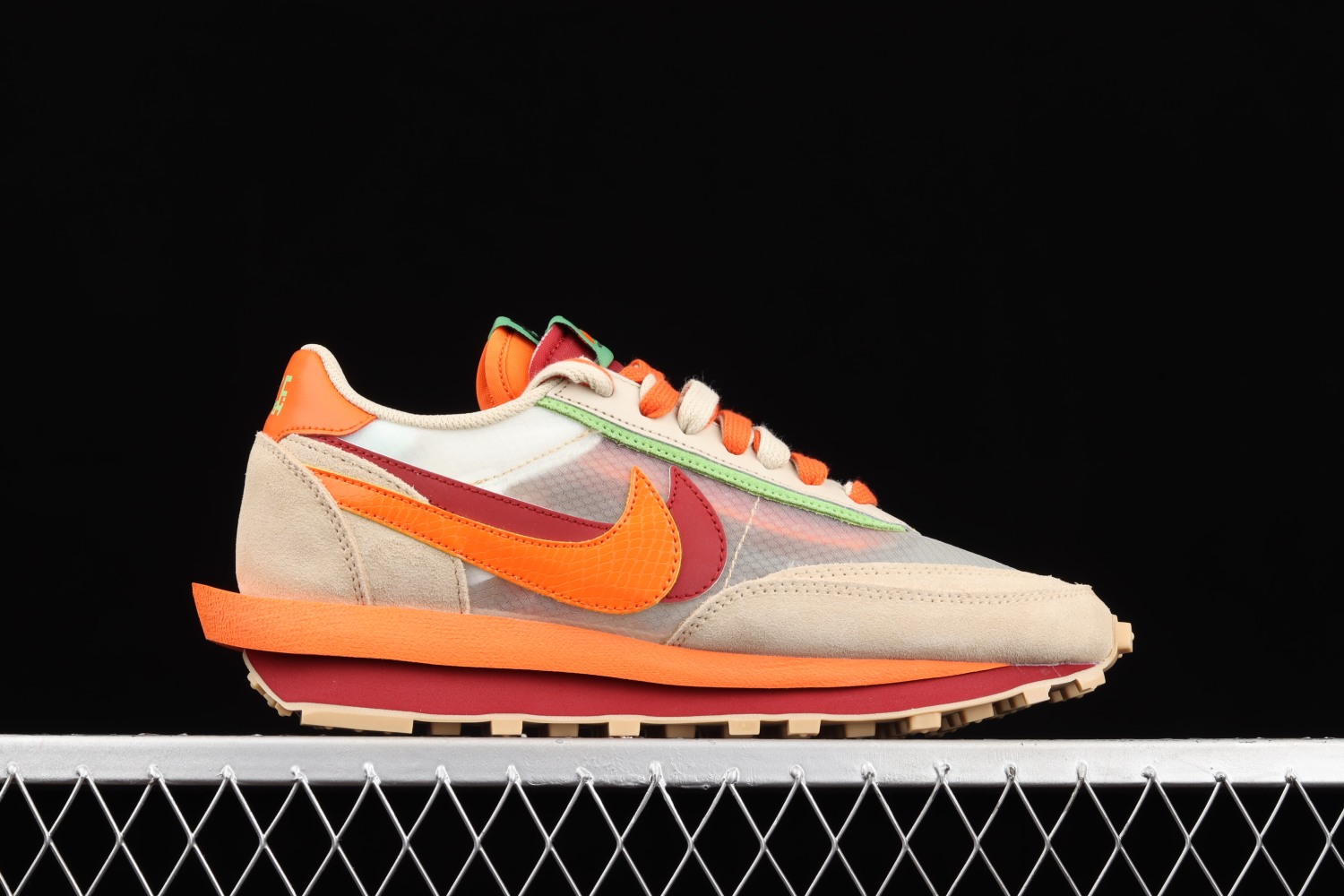 Nike LDWaffle CLOT sacai Net Orange Blaze  DH1347-100