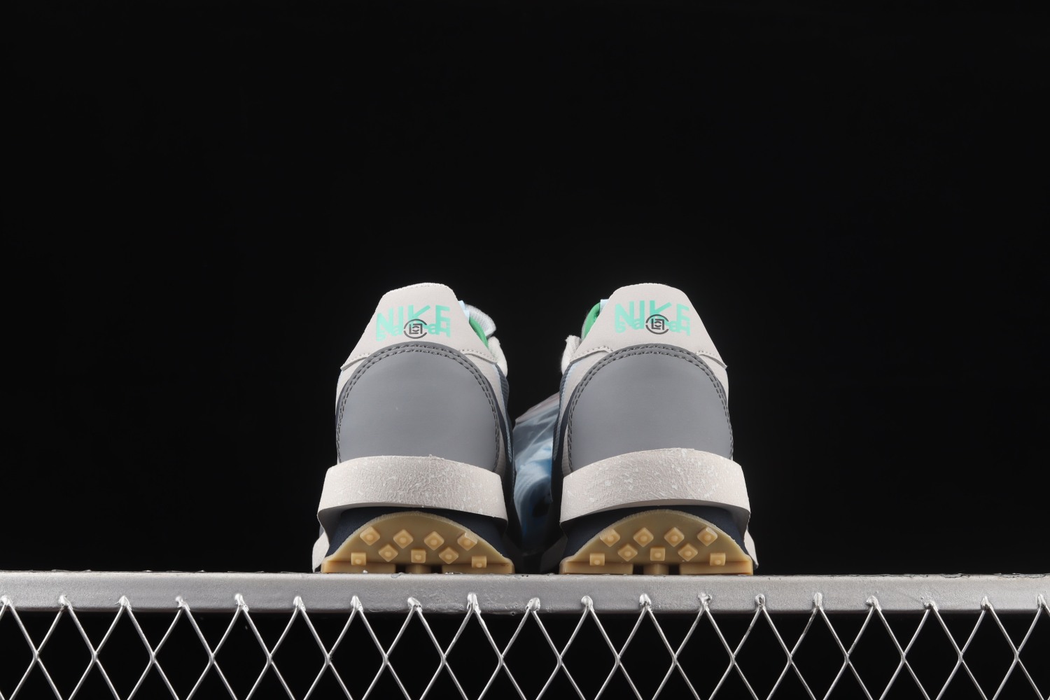 Nike LD Waffle sacai CLOT Kiss of Death 2 Cool Grey DH3114-001