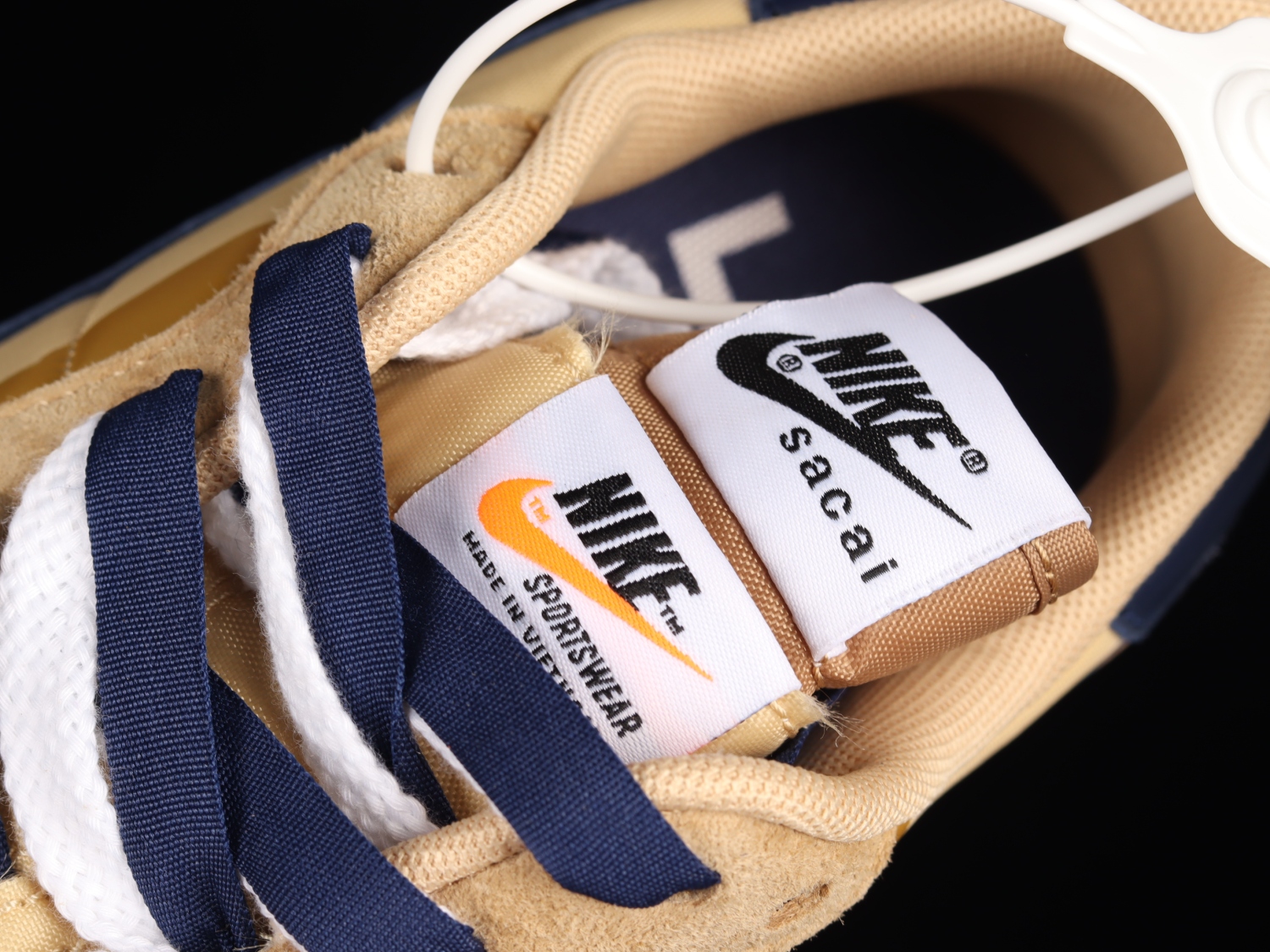 Nike Vaporwaffle sacai Sesame Blue Void DD1875-200
