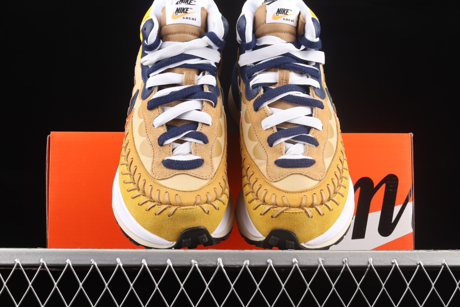 Nike Vaporwaffle sacai Jean Paul Gaultier Sesame Blue DH9186-200