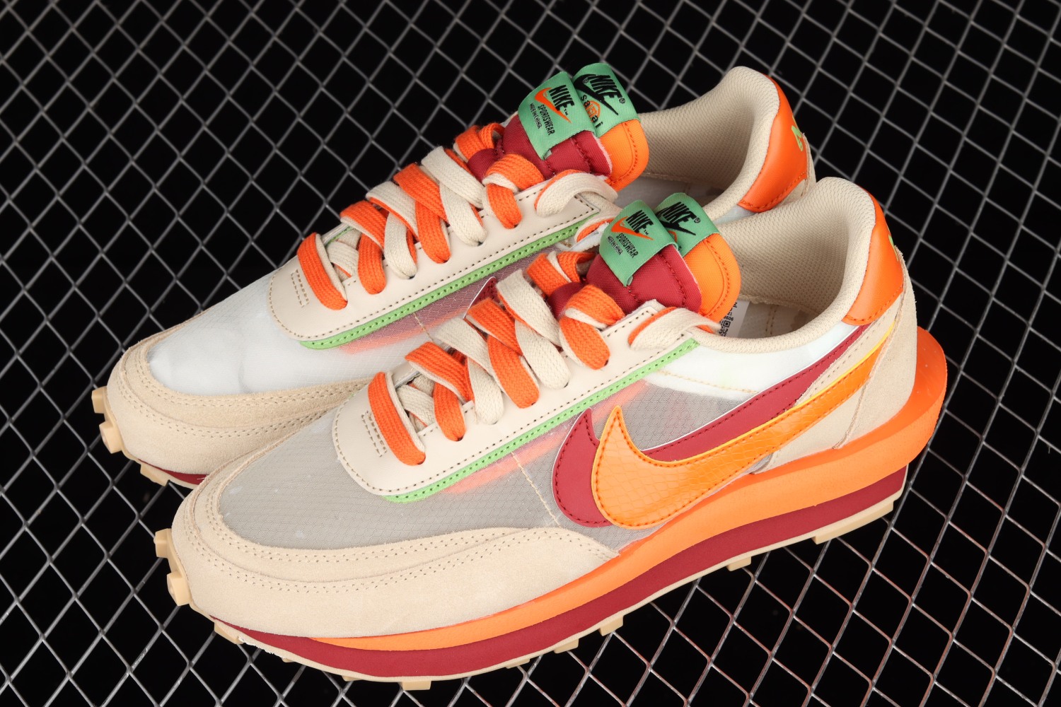 Nike LDWaffle CLOT sacai Net Orange Blaze  DH1347-100