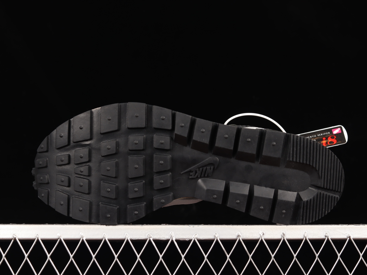 Nike Vaporwaffle sacai Black White CV1363-001
