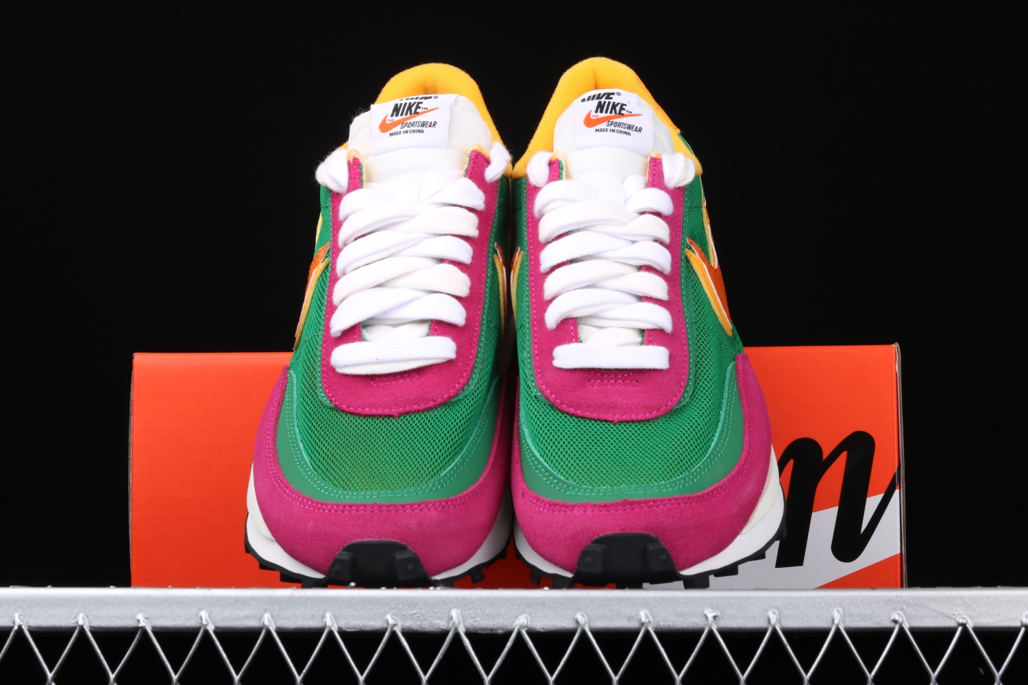 Nike LD Waffle sacai Pine Green BV0073-301
