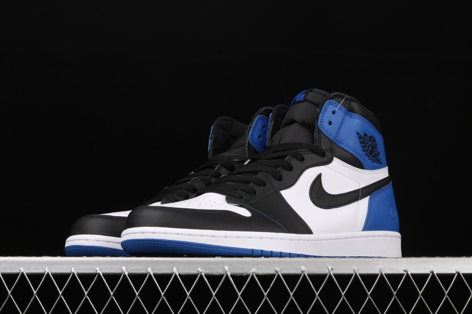 Jordan 1 Retro High Fragment 716371-040