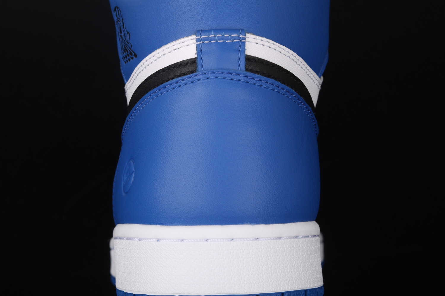 Jordan 1 Retro High Fragment 716371-040