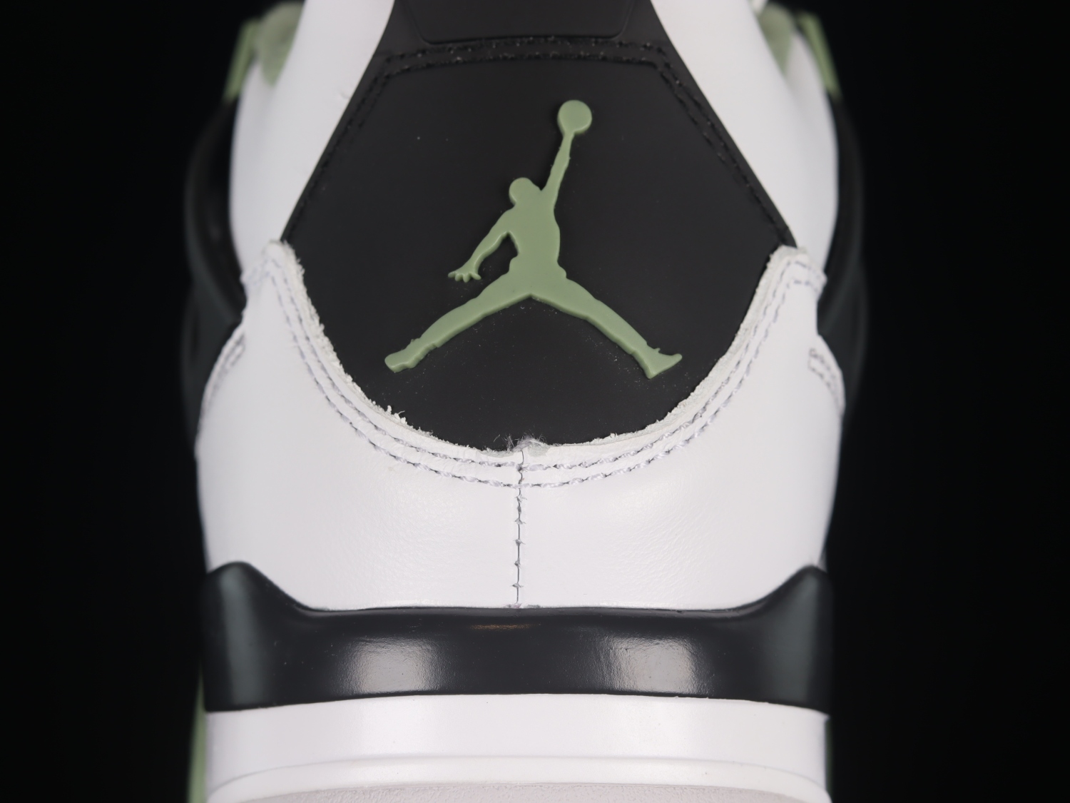 Jordan 4 Retro Seafoam (Women