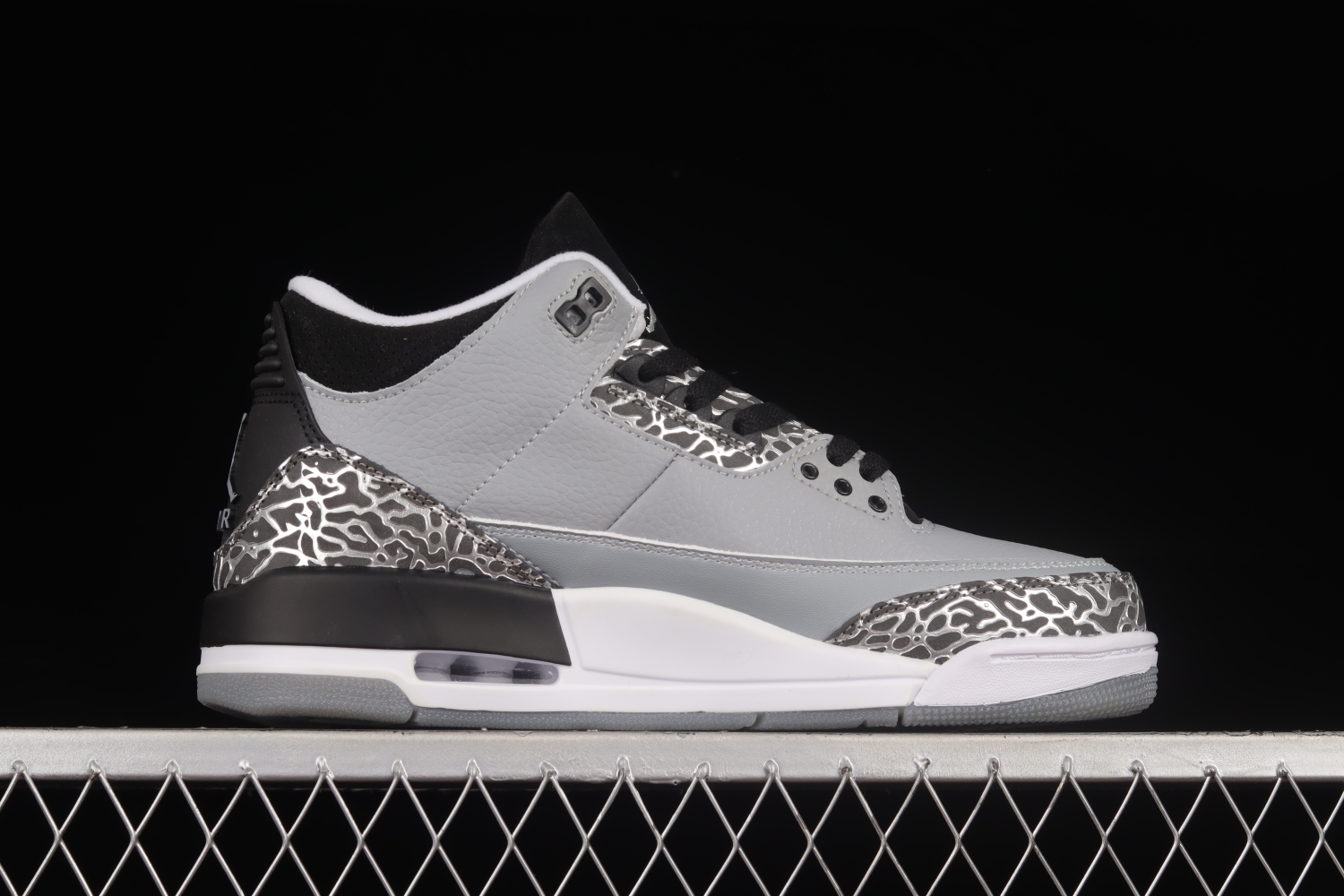 Jordan 3 Retro Wolf Grey 136064-004