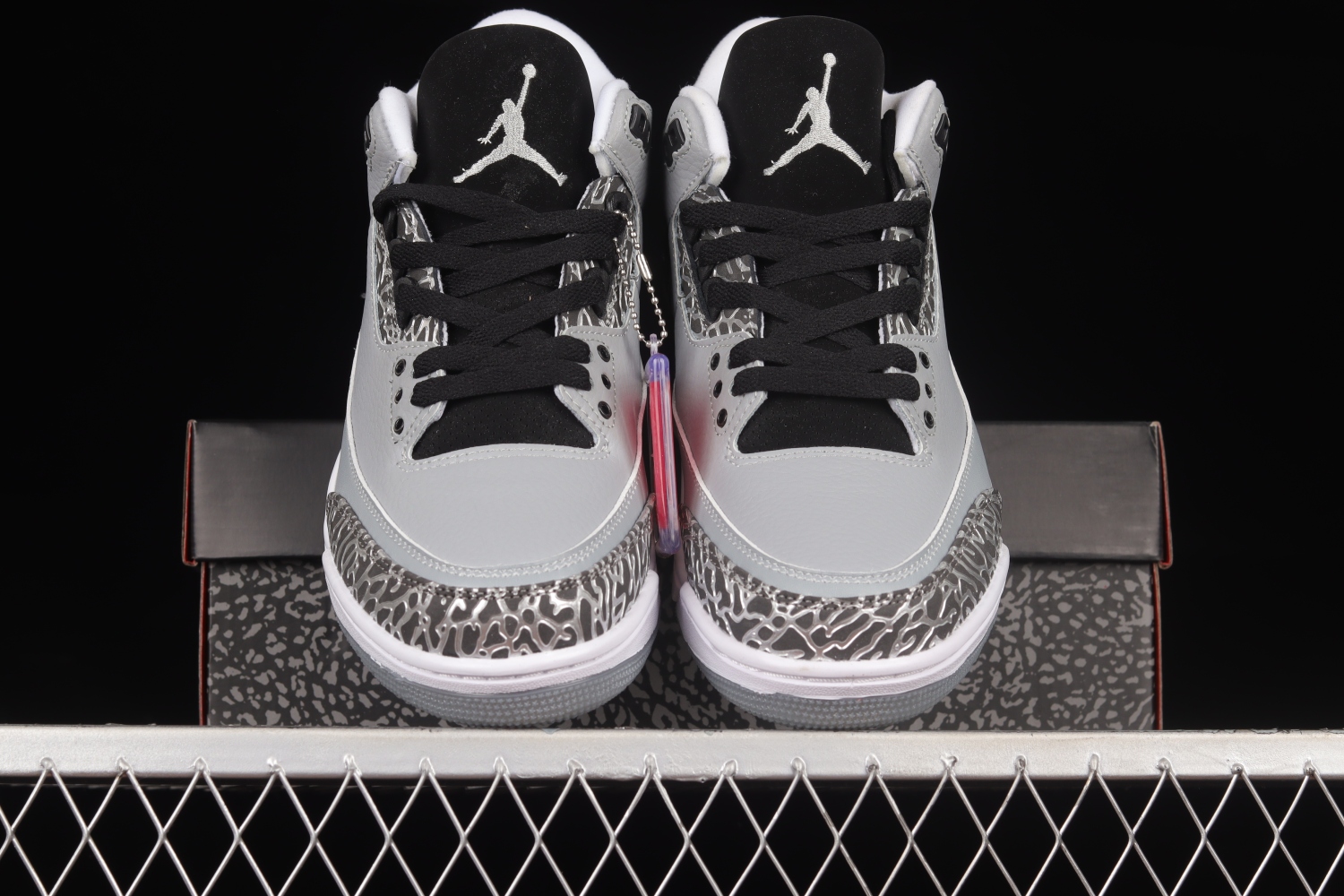 Jordan 3 Retro Wolf Grey 136064-004